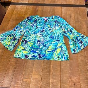 Lilly Pulitzer blouse, women’s size XS.